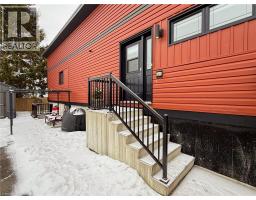 2017 ERIE Street - 33