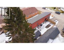 2017 ERIE Street - 42