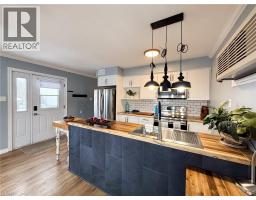 2017 ERIE Street - 5