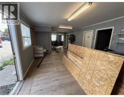 271 DUNDAS Street - 10