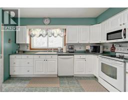 132 FOREST HILL Drive - 14