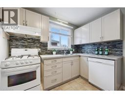 381 CONNAUGHT Street - 13