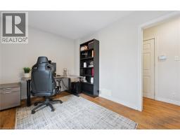 381 CONNAUGHT Street - 14