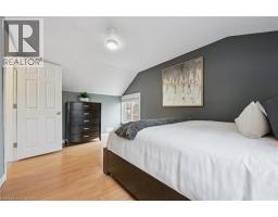 381 CONNAUGHT Street - 18