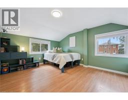 381 CONNAUGHT Street - 21