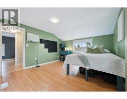 381 CONNAUGHT Street - 23