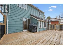 381 CONNAUGHT Street - 26