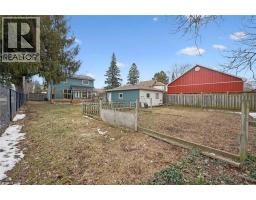 381 CONNAUGHT Street - 29