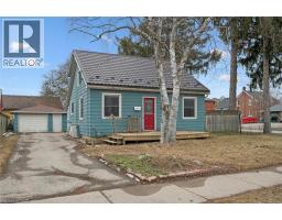 381 CONNAUGHT Street - 3