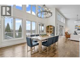 132 PARKVIEW Drive - 11