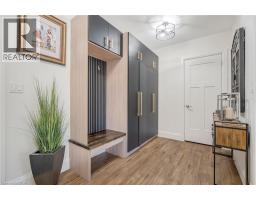 132 PARKVIEW Drive - 26