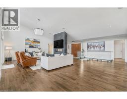 132 PARKVIEW Drive - 6