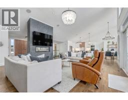 132 PARKVIEW Drive - 7