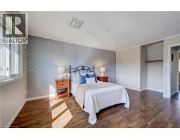 121 UNIVERSITY Avenue E UnitNo. 22 - 11