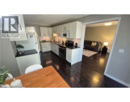 121 UNIVERSITY Avenue E UnitNo. 22 - 2