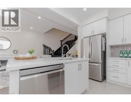 172 BECKVIEW Drive - 16