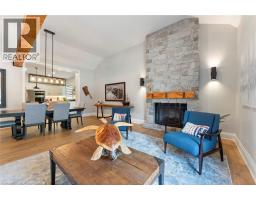 1283 SWAN Street - 2