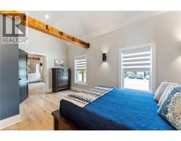 1283 SWAN Street - 33