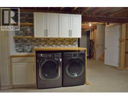 50 FERRIS Drive - 27