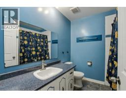 125 INGLESIDE Drive - 12