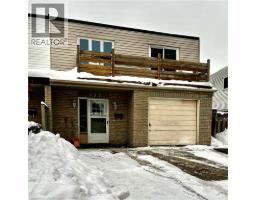125 INGLESIDE Drive - 27