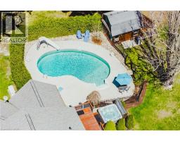 587 HILLCREST Road - 42