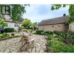 109 TALBOT Street N - 45