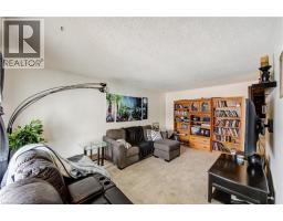 135 KING HIRAM Street - 18