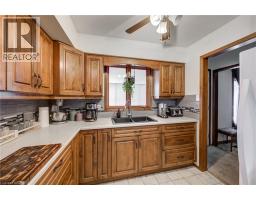 135 KING HIRAM Street - 31