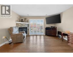 12 ST ANDREW Street UnitNo. 205 - 20