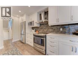 225 BENJAMIN Road UnitNo. 61 - 13