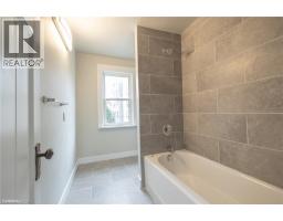 177 REGINA Street N - 7