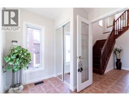 622 DOON SOUTH Drive - 3