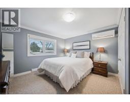 8 GOLDFINCH Street - 17