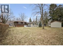 8 GOLDFINCH Street - 42