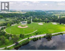 163 FOUNTAIN Street N - 9