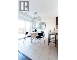 19 CROMARTY Avenue - 18