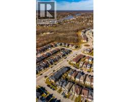 19 CROMARTY Avenue - 47