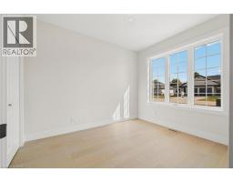 12 WASHINGTON Street UnitNo. 202 - 8