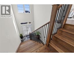 25 WINTERGREEN Crescent - 28