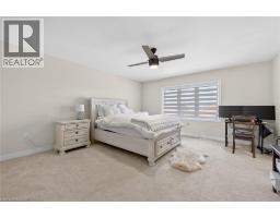 25 WINTERGREEN Crescent - 30