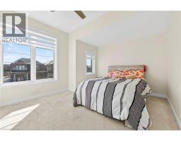 25 WINTERGREEN Crescent - 40