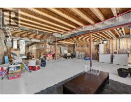 25 WINTERGREEN Crescent - 44