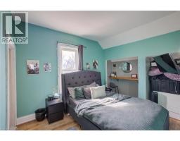 295 VINCENT Street - 19