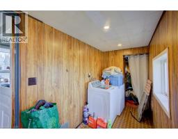 295 VINCENT Street - 25