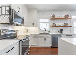 1989 QUARRIER Road - 16