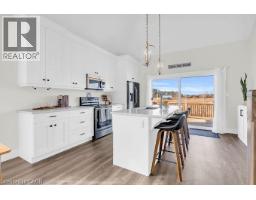 744 NELSON Street W UnitNo. 7 - 17