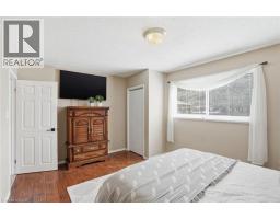 11 ALISON Avenue - 16