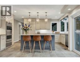 587 MANORWOOD Court - 8