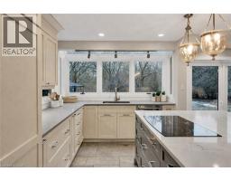 587 MANORWOOD Court - 9